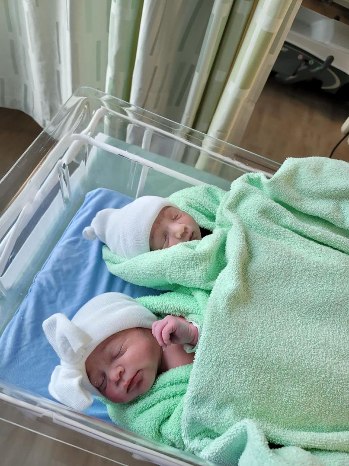 dr chaitali (1200 x 1600 px) (10)